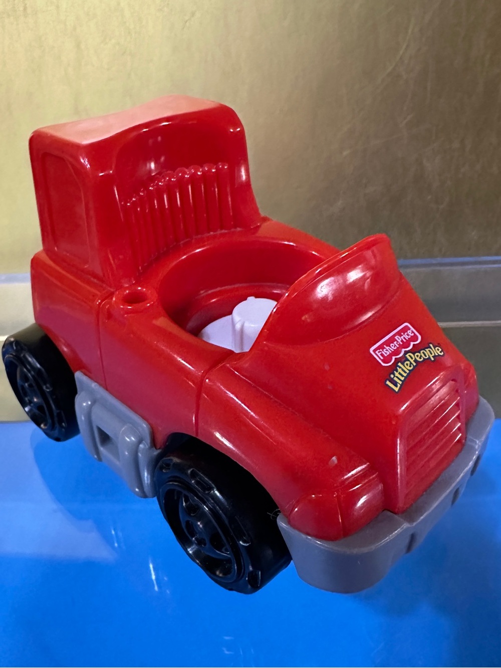 Fisher-Price Little People 2003 Red HaulerTruck w/Fun Truck Sounds 5.75” Works